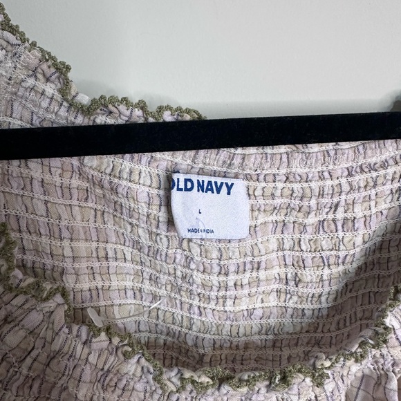 Old Navy Peasant Boho Smocked Top - Picture 2 of 3